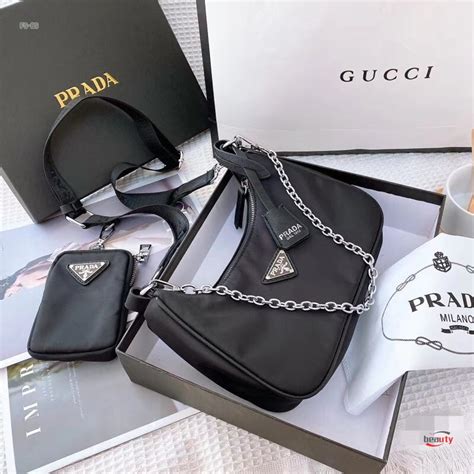 bolsos prada 2022|bolso prada mujer.